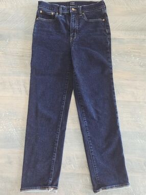 J Crew Stove Pipe Dark Wash Jeans Size 4